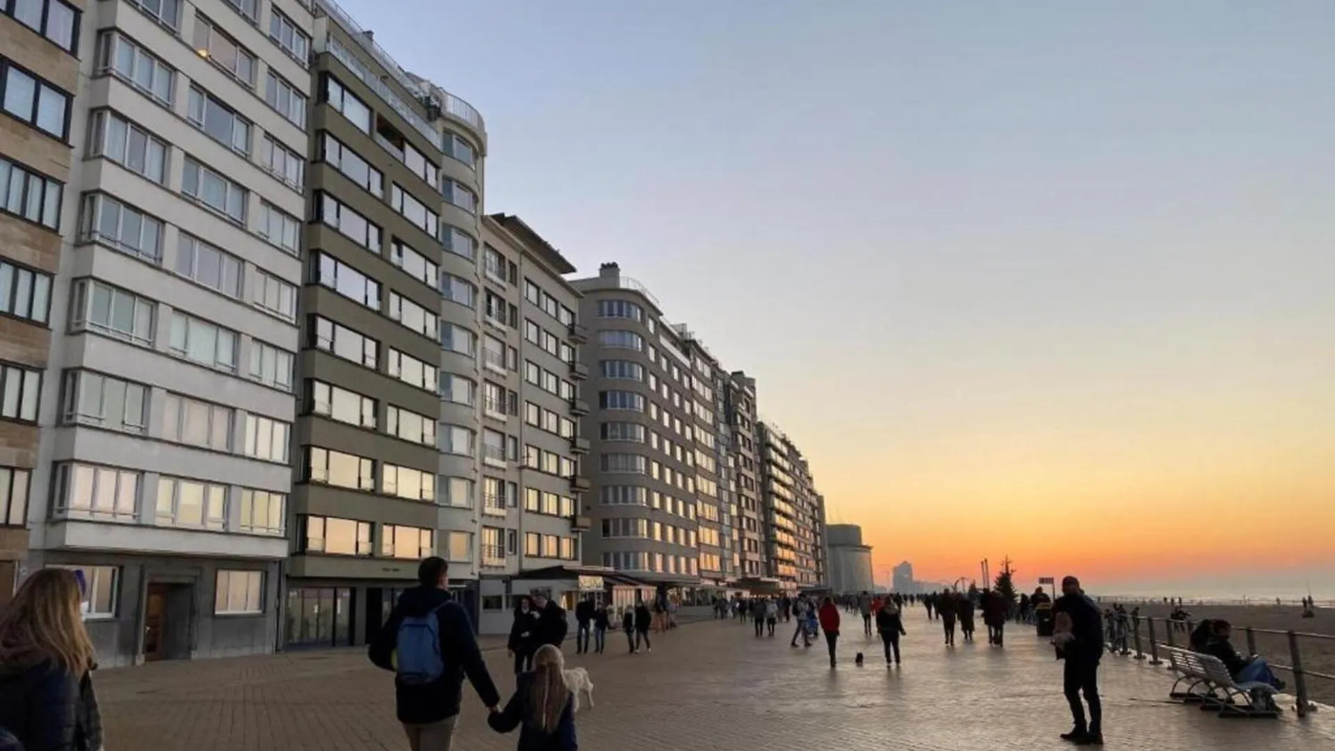 Beautiful Apartment With View Ostend